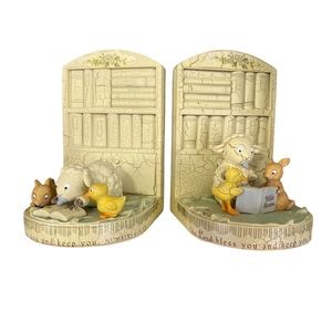 Really Wooly childrens book ends